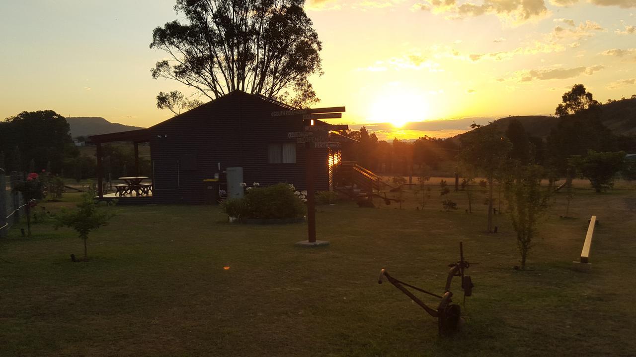 The Wattle Lodge Glendon Brook Exterior foto